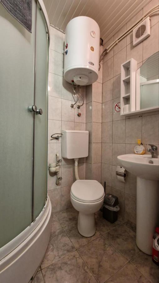 Skopje Plaza Apartment Bagian luar foto