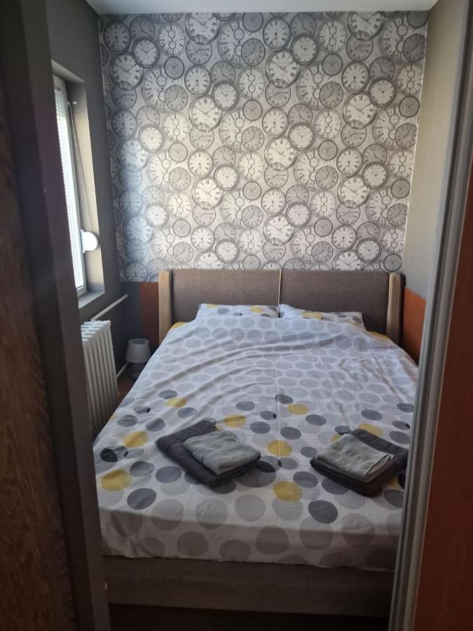 Skopje Plaza Apartment Bagian luar foto