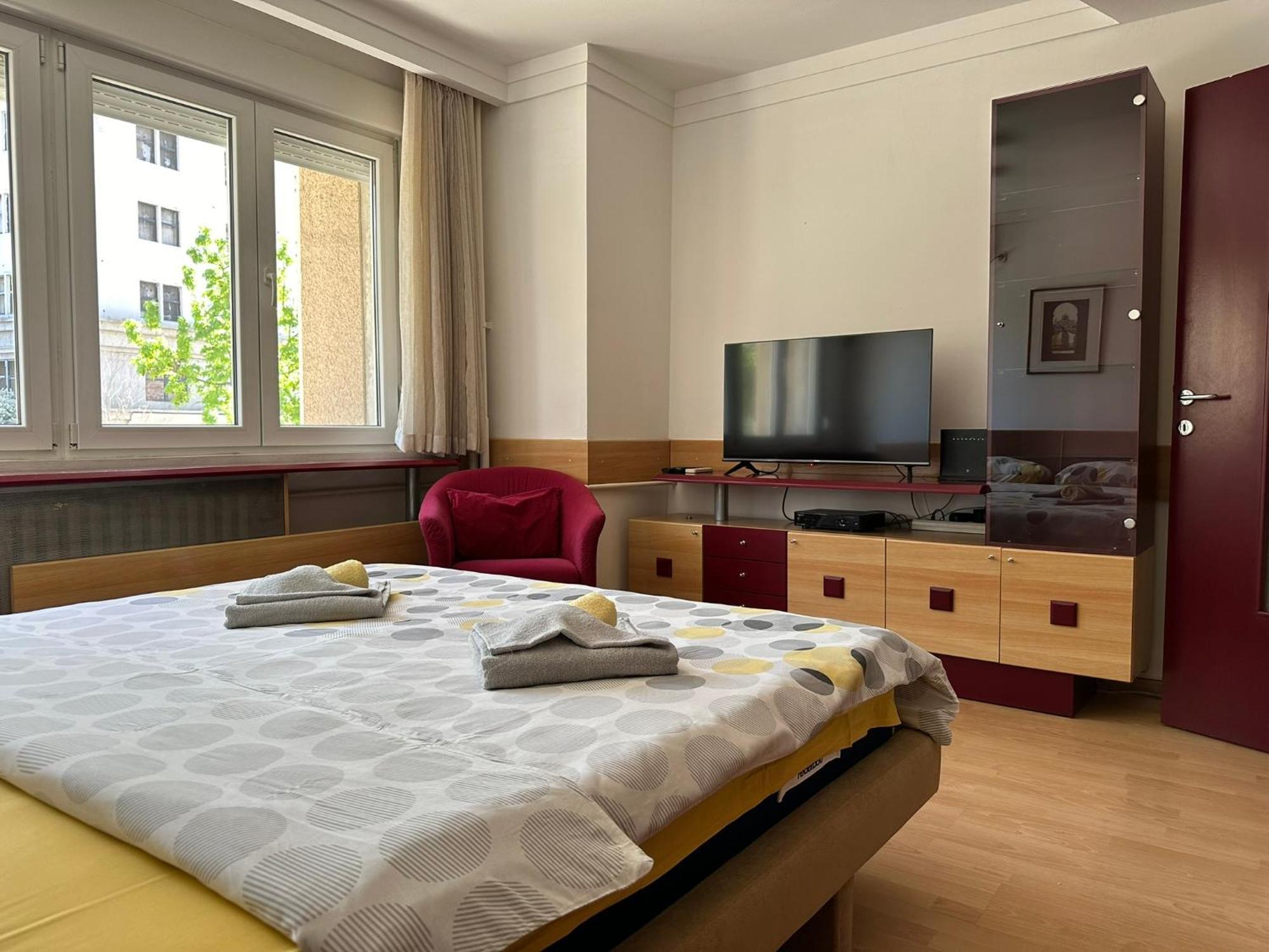 Skopje Plaza Apartment Bagian luar foto